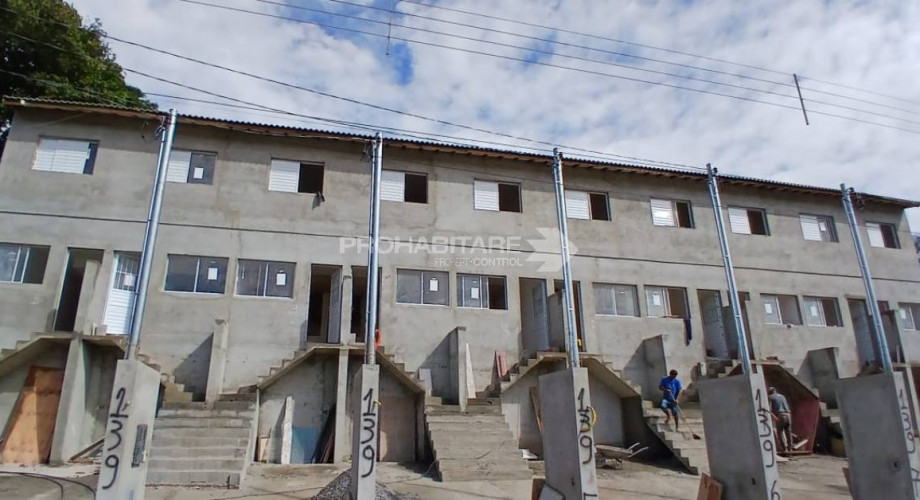 Vende, sobrado, Hípica Jaguari, zona norte, Bragança Paulista-SP