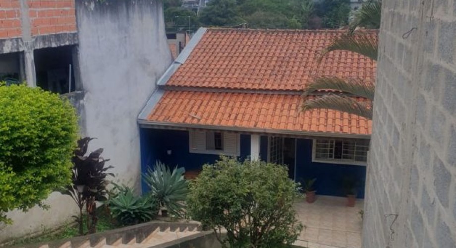Casa à Venda em Bragança Paulista no Jardim Morumbi