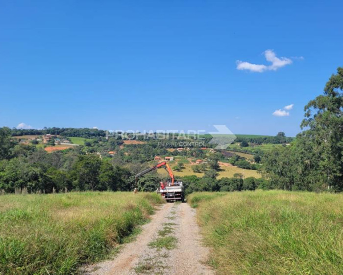 Vende, área 20.000m2, Campo Novo, Bragança Paaulista SP.