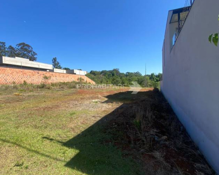 TERRENO PLANO, RESIDENCIAL DAS ILHAS, BRAGANÇA PAULISTA, SP. 