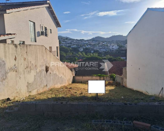 Vende, terreno, Jardim Primavera, Zona Sul, Bragança Paulista-SP.