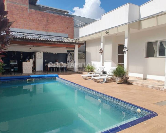 Vende, sobrado, Residencial Quinta dos Vinhedos, Bragança Paulista-SP