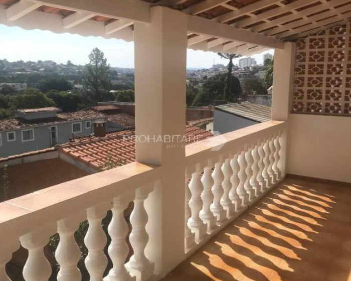 Casa Zona SUL localização privilegiada 