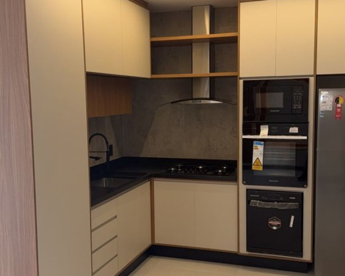 Vende, sobrado, Vino Barolo, zona norte, Bragança Paulista-SP - Foto 9 de 10