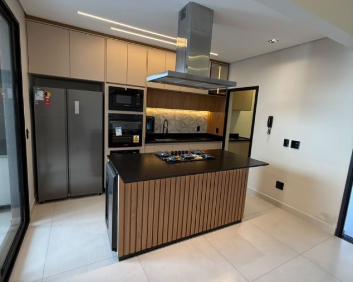 Vende, casa, Vino Barolo, zona norte, Bragança Paulista-SP