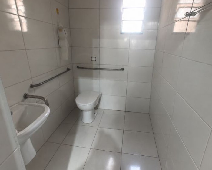 Vende, Galpão, comercial, Matadouro, Bragança Paulista-SP - Foto 11 de 10