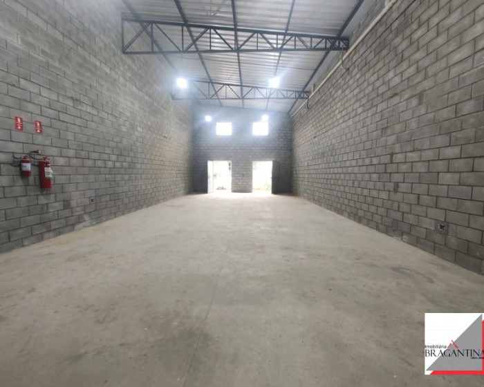 Vende, Galpão, comercial, Matadouro, Bragança Paulista-SP - Foto 6 de 10
