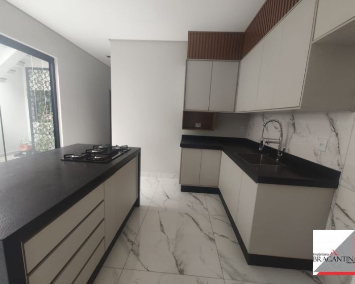 Vende, casa, Quinta dos Vinhedos, Bragança Paulista-SP - Foto 3 de 24