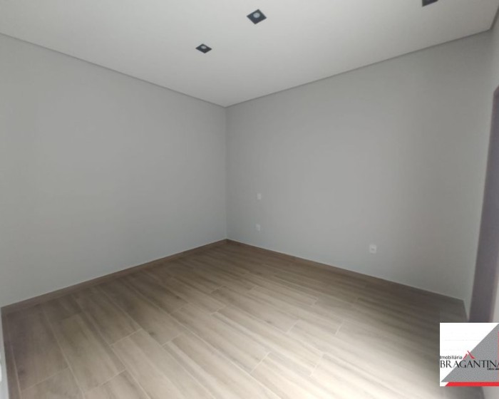 Vende, casa, Quinta dos Vinhedos, Bragança Paulista-SP - Foto 9 de 24