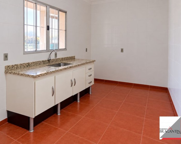 Vende, casa, Bairro do Pinhal, Pinhalzinho - SP - Foto 4 de 13