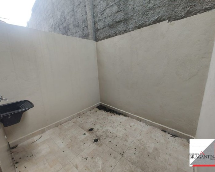 Vende, sobrados, Hípica Jaguari, Bragança Paulista-SP - Foto 4 de 8
