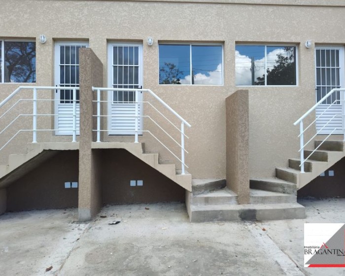 Vende, sobrados, Hípica Jaguari, Bragança Paulista-SP