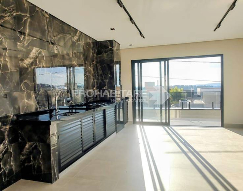 vende-sobrado-condominio-villa-verde-braganca-paulista-sp